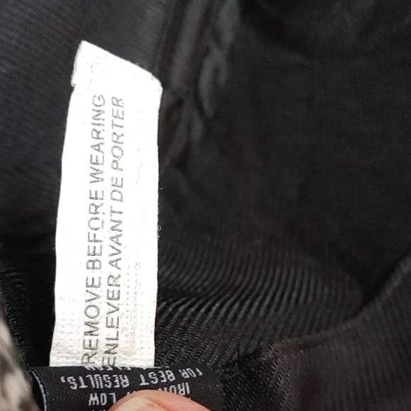 Le Chateau NWOT Black & White Herringbone Fedora - Picture 10 of 11